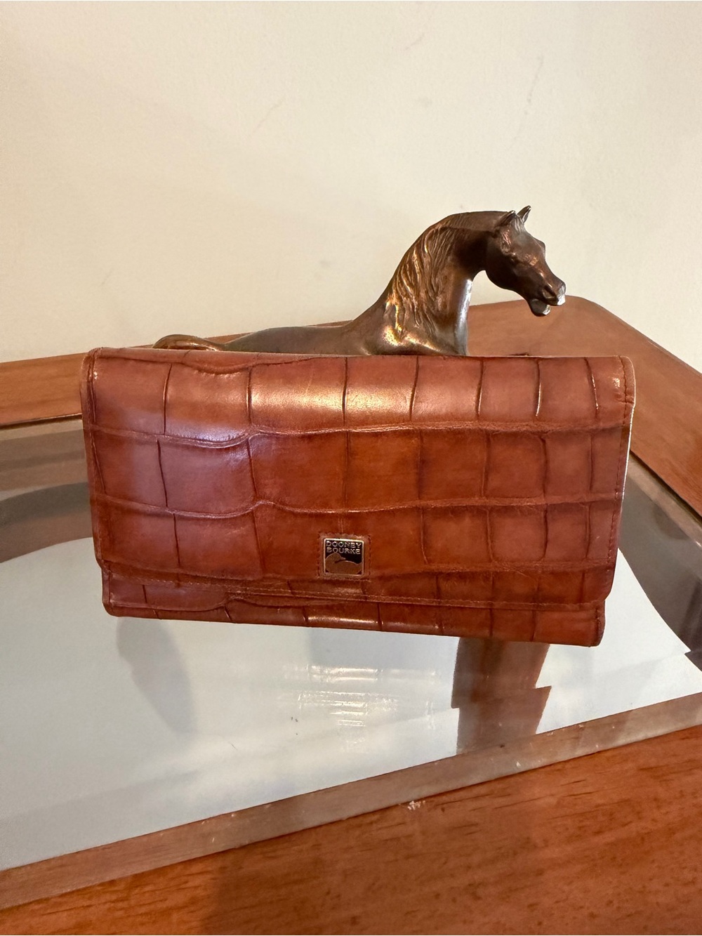 Dooney & Bourke Cognac Croc-Embossed Leather Organizer Wallet Clutch EUC